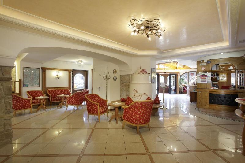 Cavallino Lovely Hotel Andalo Exterior foto